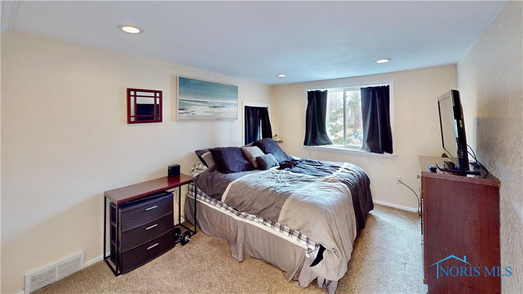 3411 Goddard Road