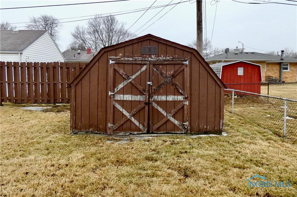 1121 Rosedale Street