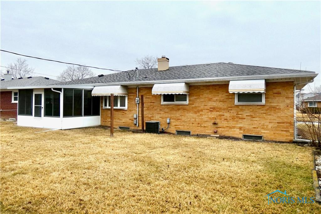 1121 Rosedale Street