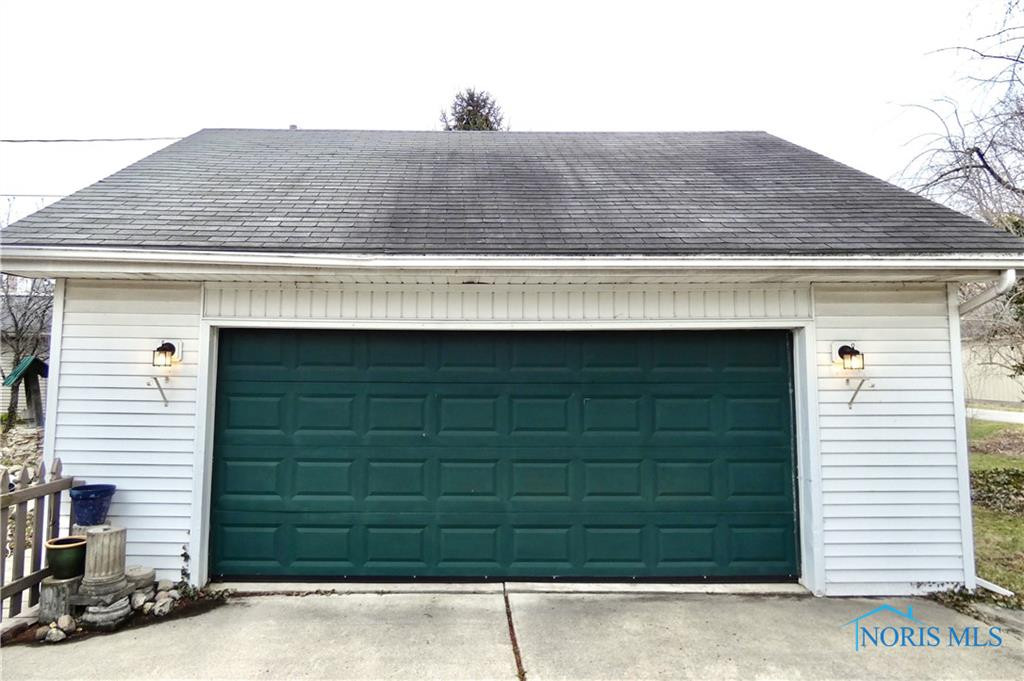 426 E Indiana Avenue