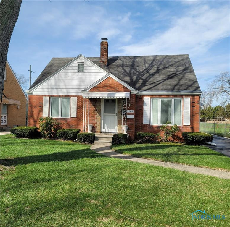 1540 Charmaine Drive