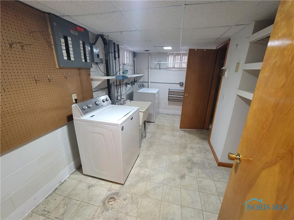 1540 Charmaine Drive