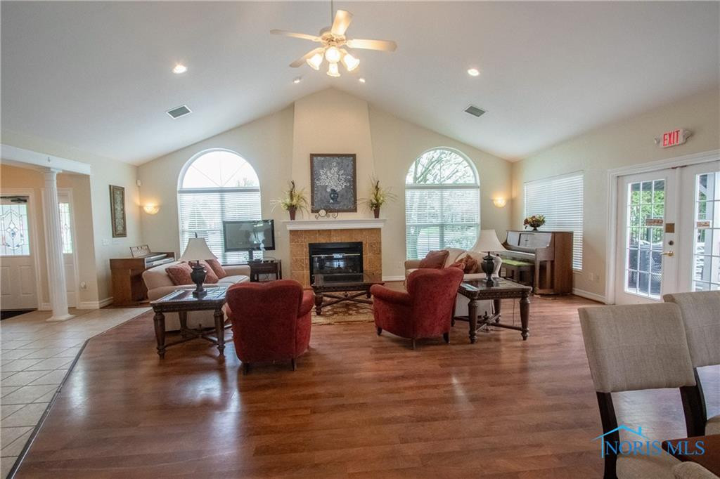 6109 Quarrys Edge Lane