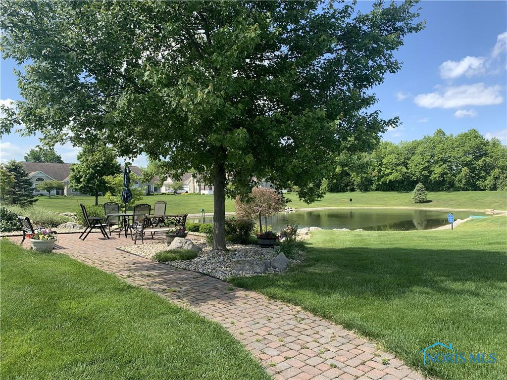 6109 Quarrys Edge Lane