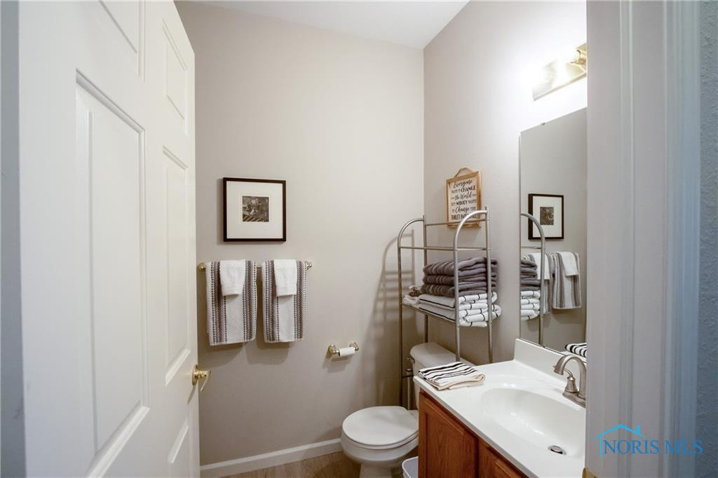 6109 Quarrys Edge Lane