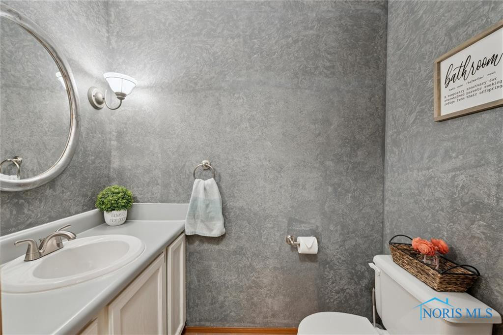 3663 Woodspring Road