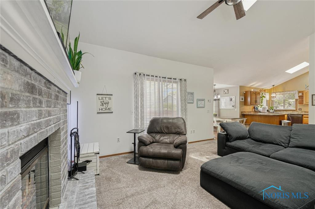 3663 Woodspring Road