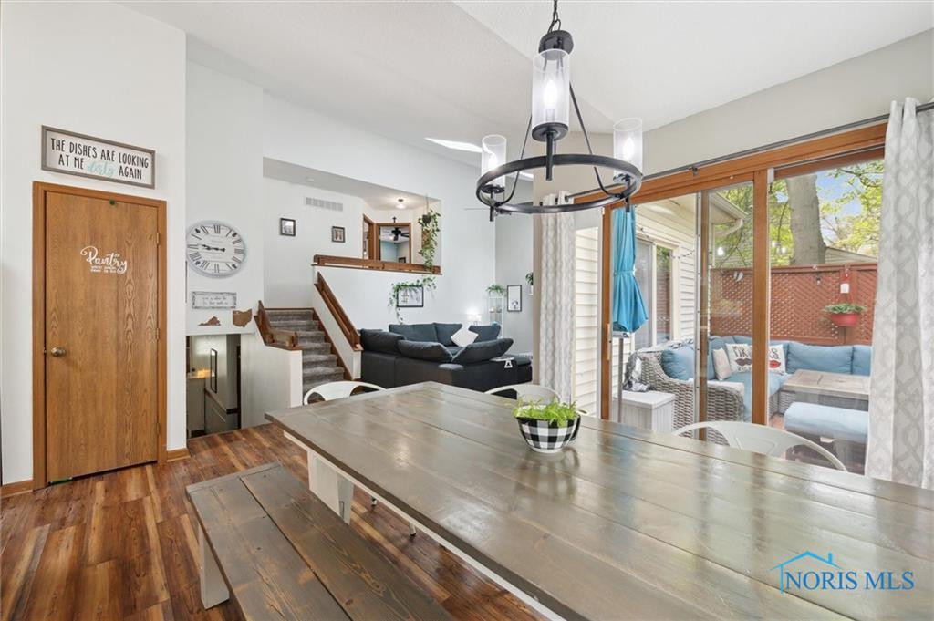 3663 Woodspring Road