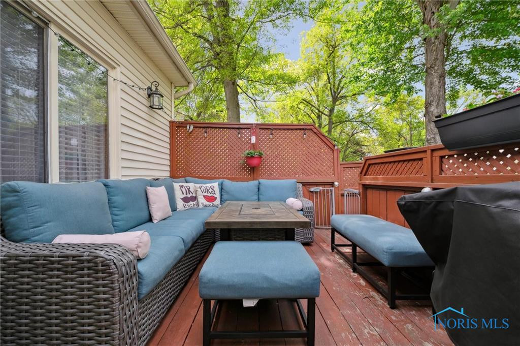 3663 Woodspring Road