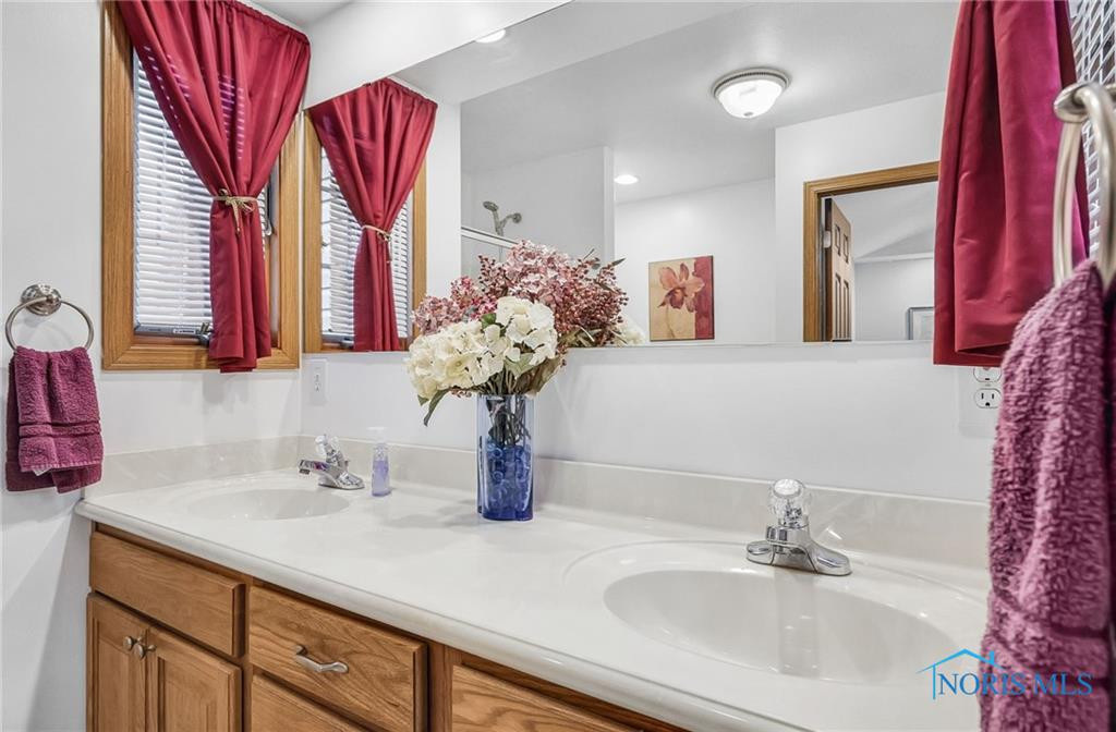 1440 S Redhawk Drive