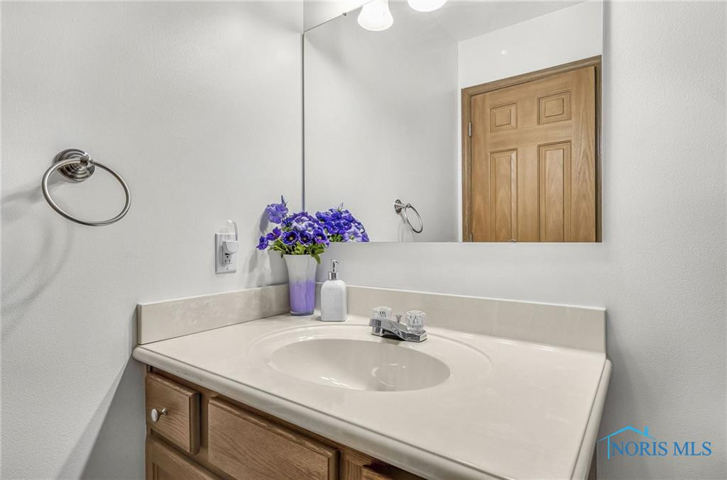 1440 S Redhawk Drive