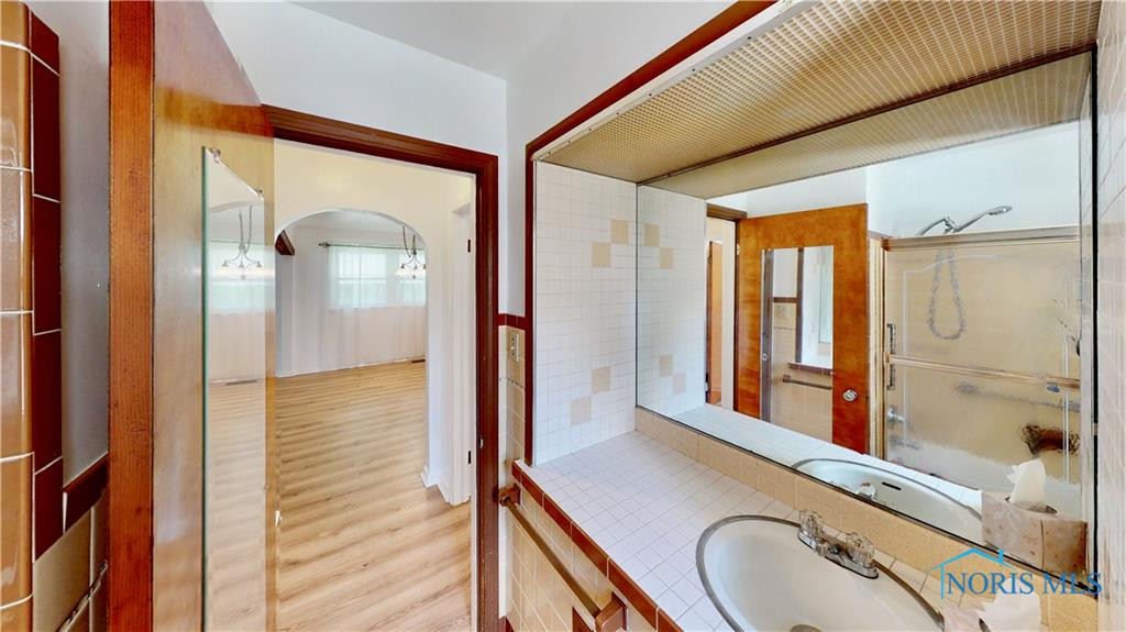 4321 Bellevista Drive