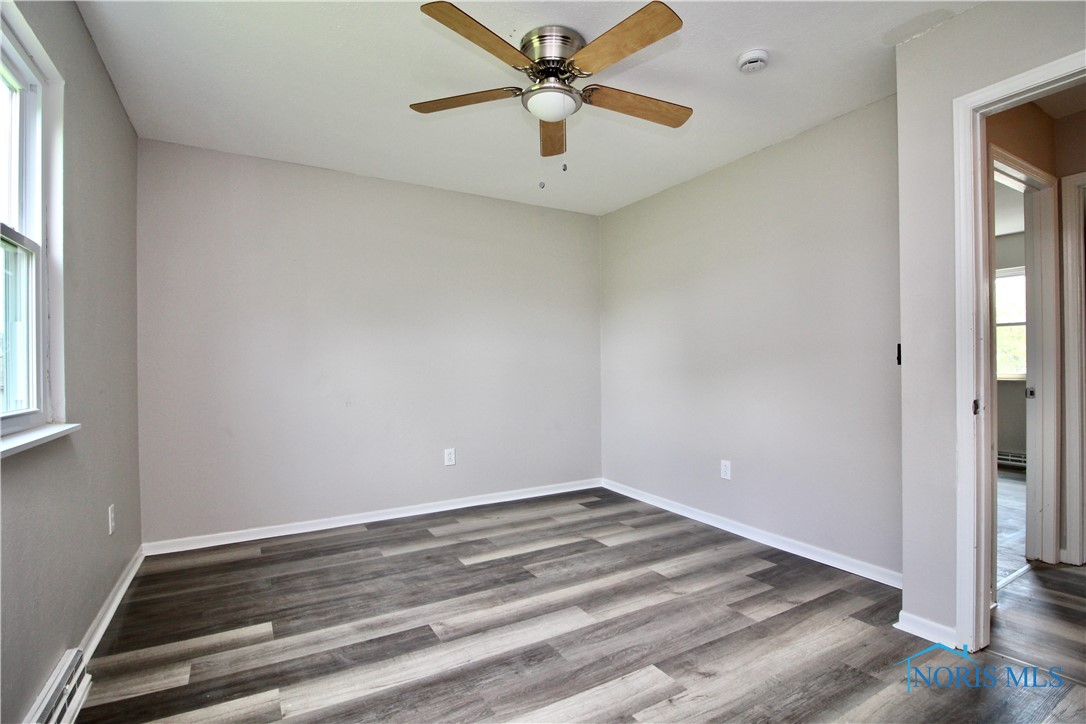 6182 Old Farm Court