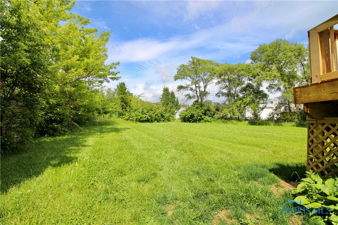 6182 Old Farm Court