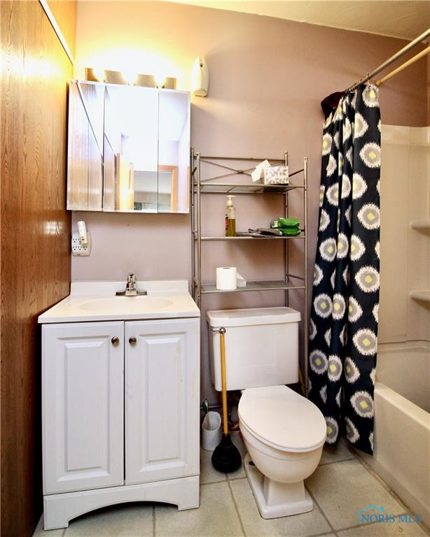 4202 Parrakeet Avenue