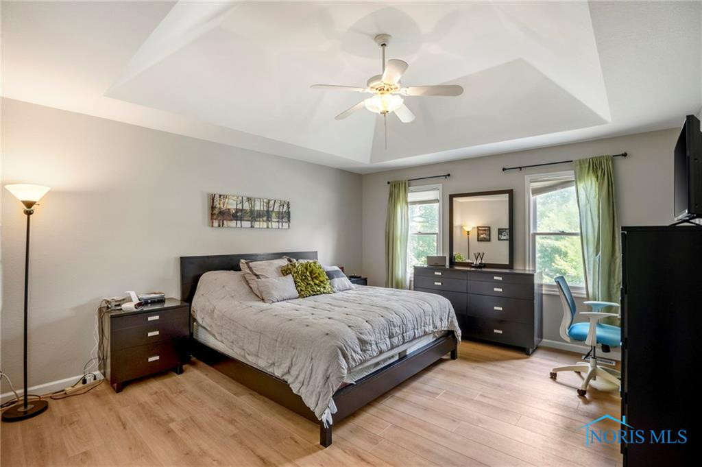 2838 Long View Drive