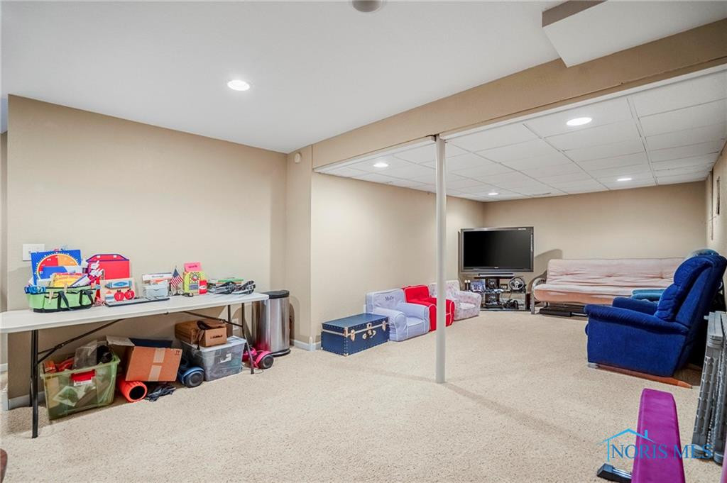 2838 Long View Drive