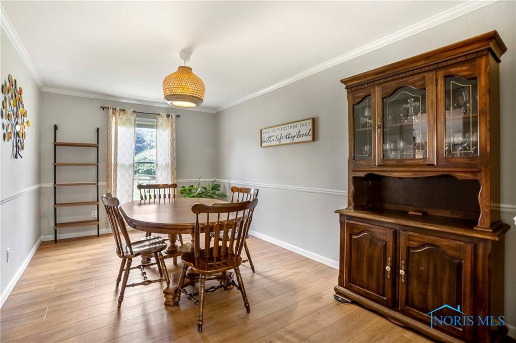 2838 Long View Drive