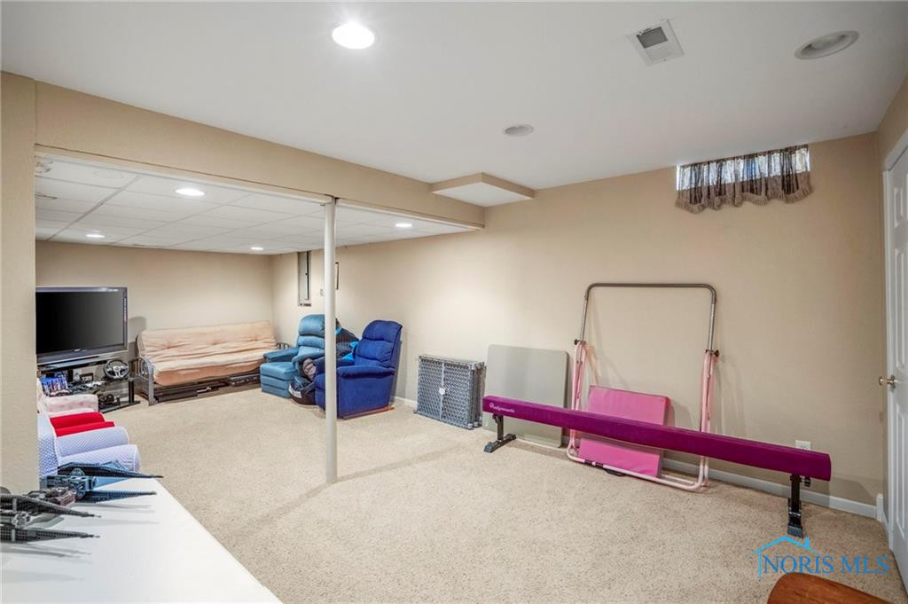 2838 Long View Drive