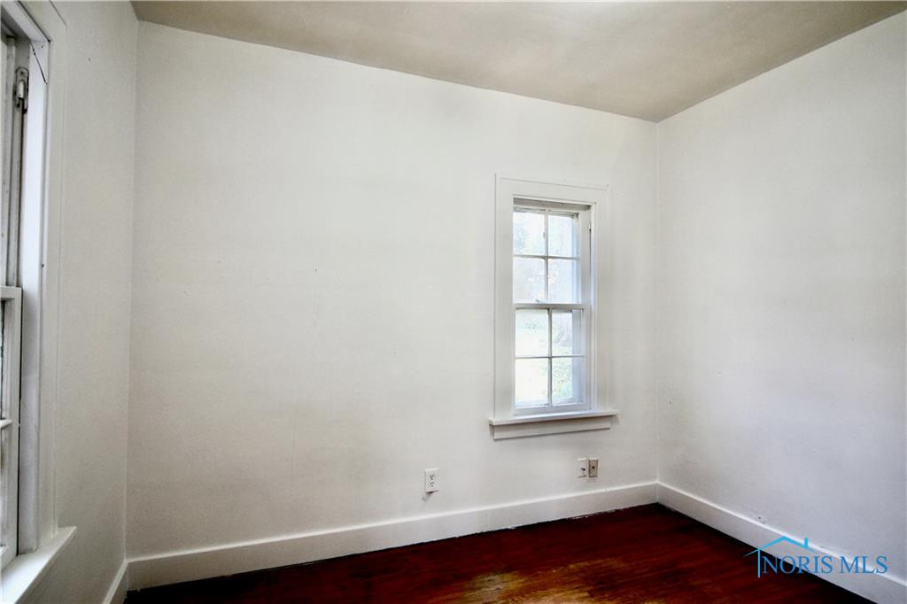 2547 Greenway Street