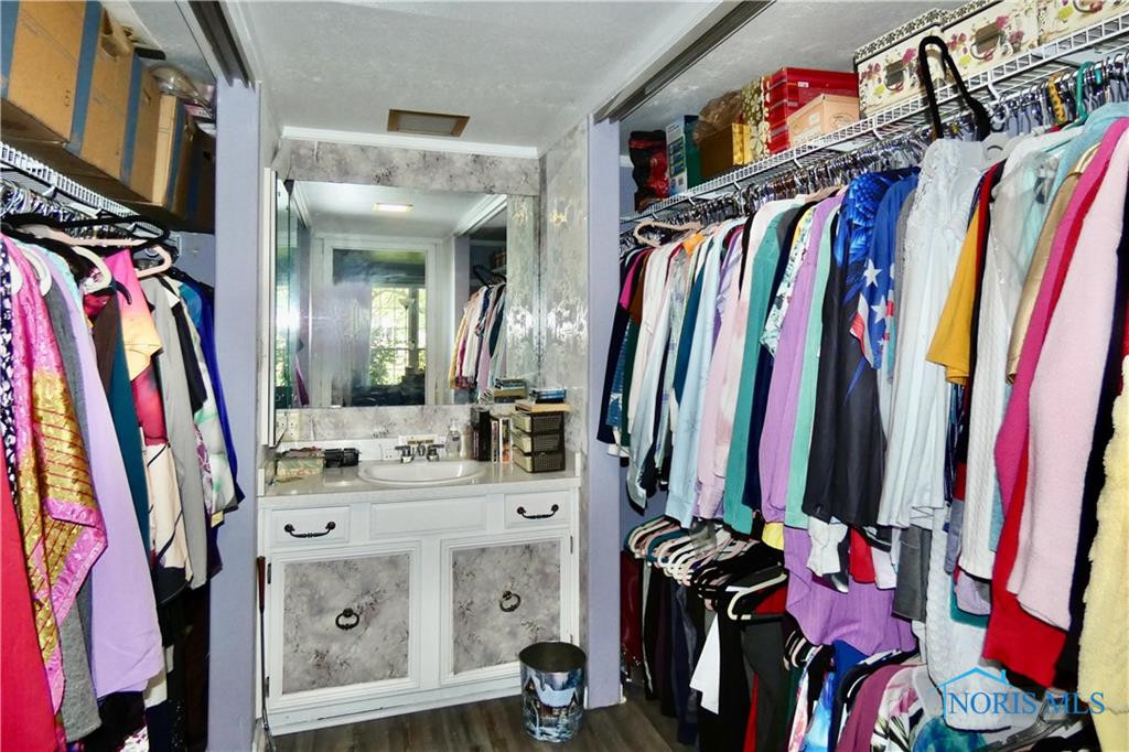 425 W Ridge Drive U5