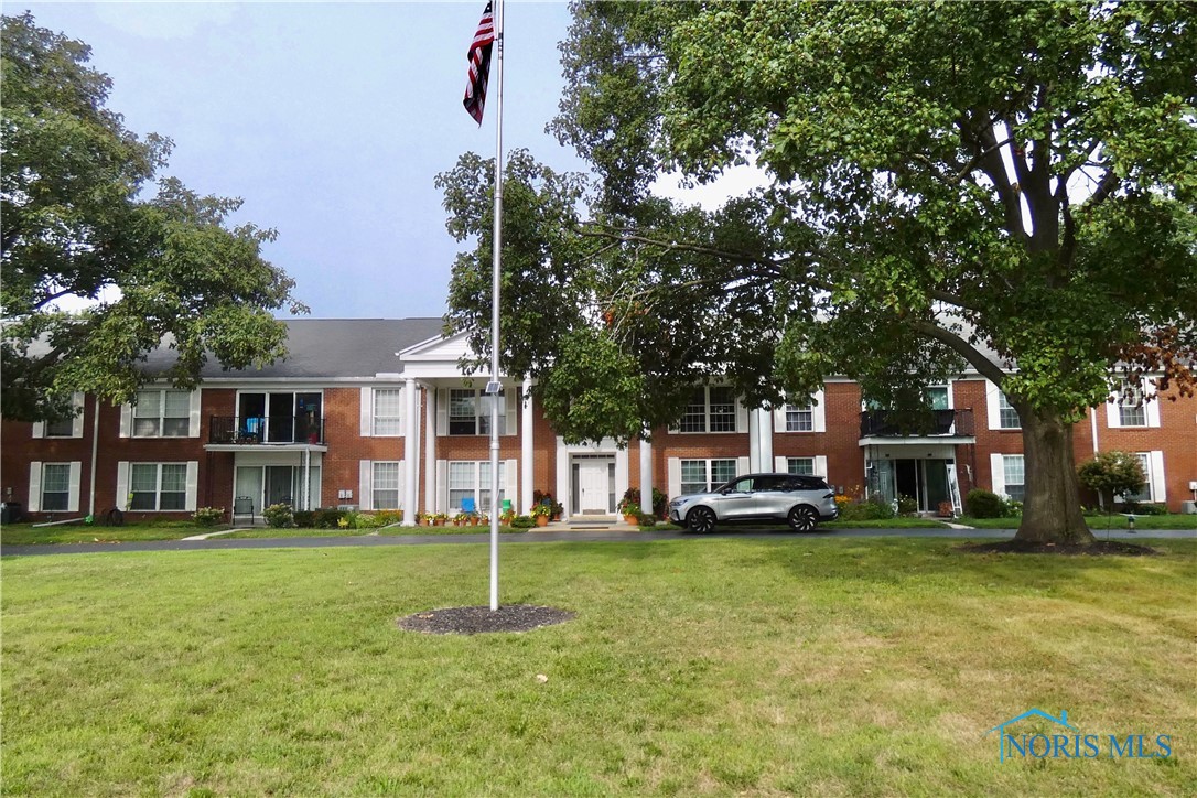 425 W Ridge Drive U5