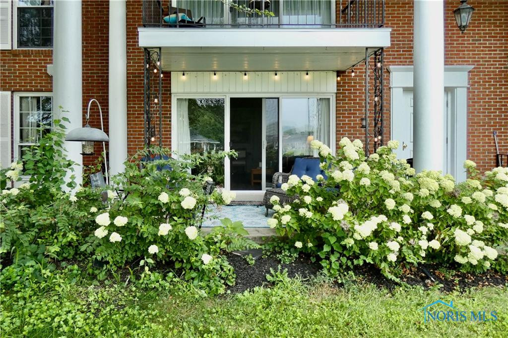 425 W Ridge Drive U5