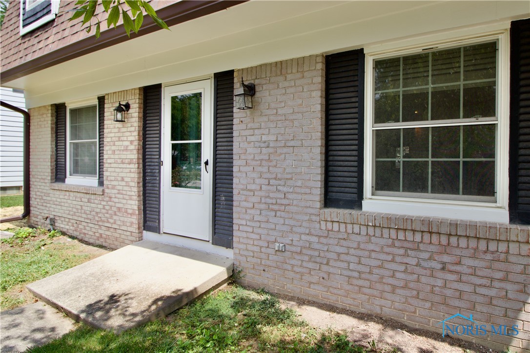 1085 Birch Drive