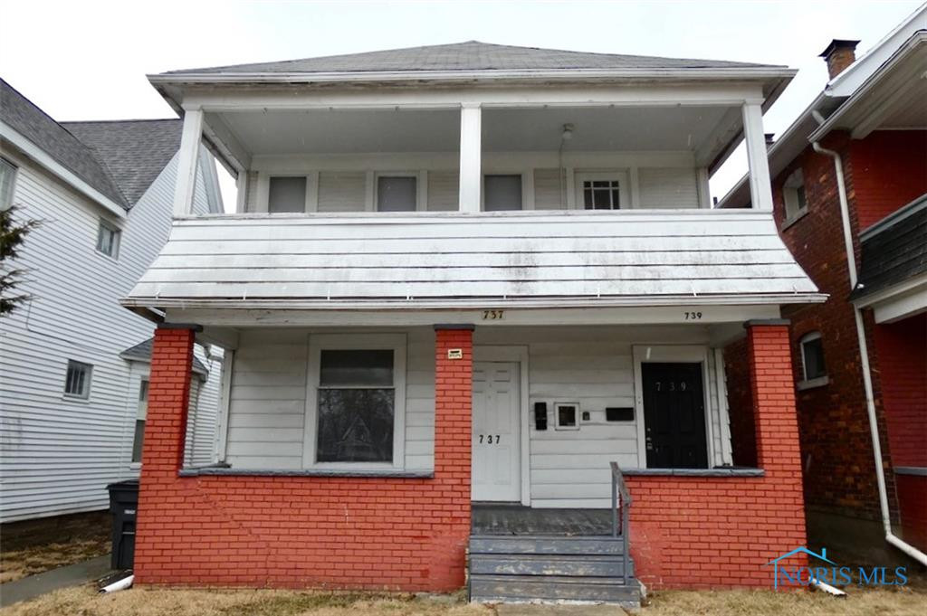 737-739 Forsythe Street