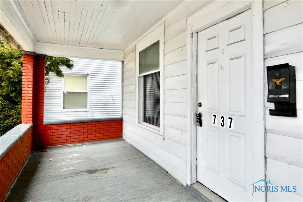 737-739 Forsythe Street