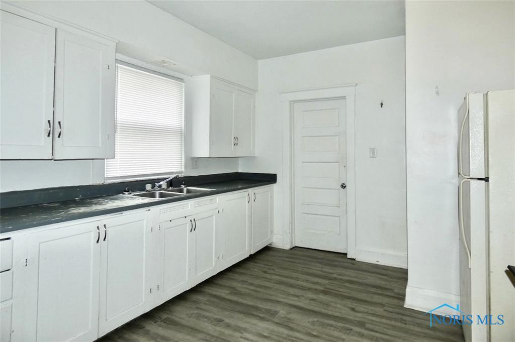 737-739 Forsythe Street