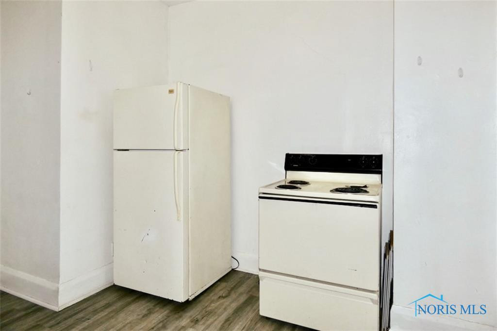 737-739 Forsythe Street