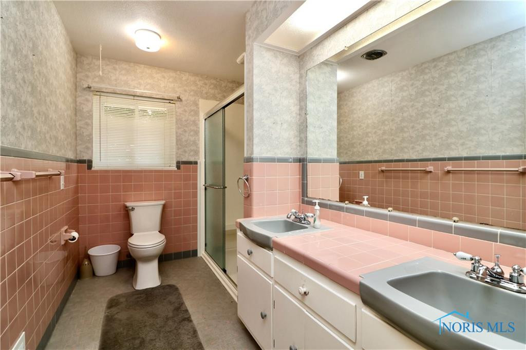 125 Ottekee Drive