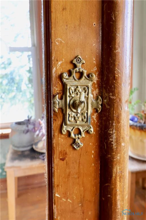 4885 N Township Road 101