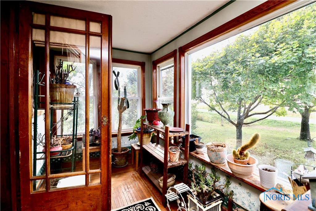 4885 N Township Road 101