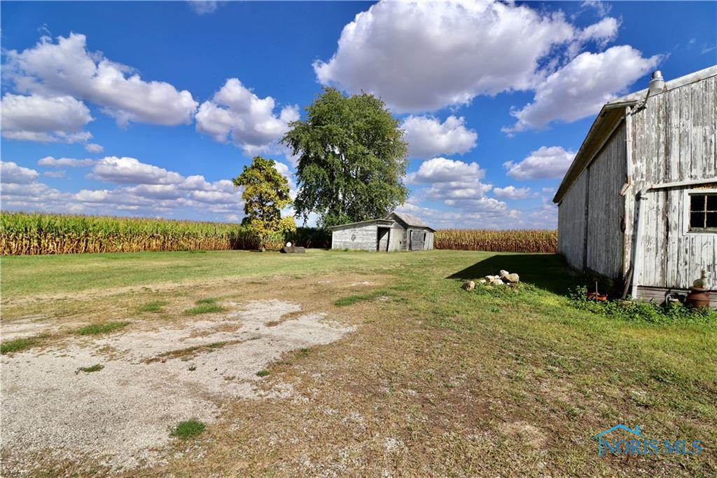 4885 N Township Road 101