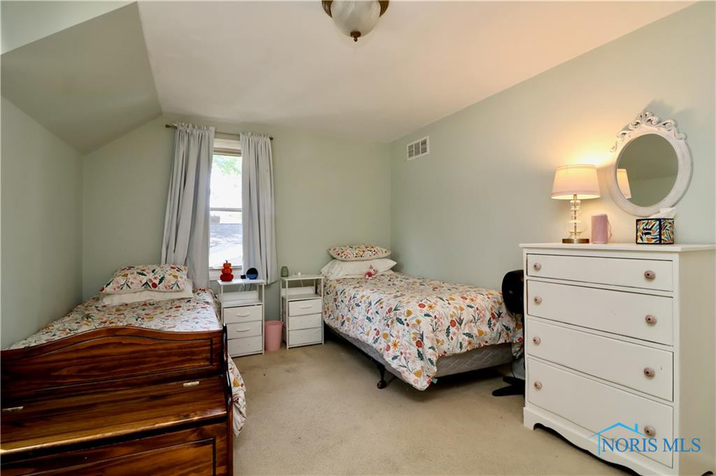 884 Bexley Drive