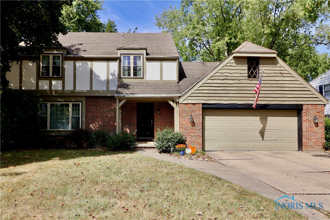 884 Bexley Drive