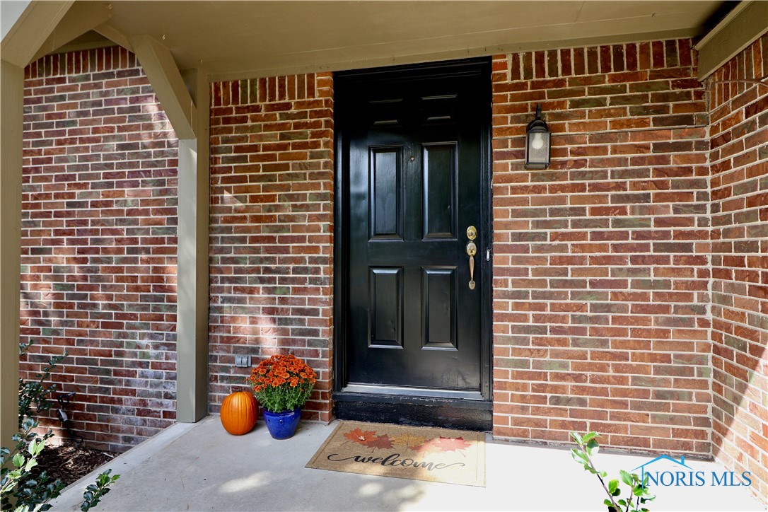 884 Bexley Drive