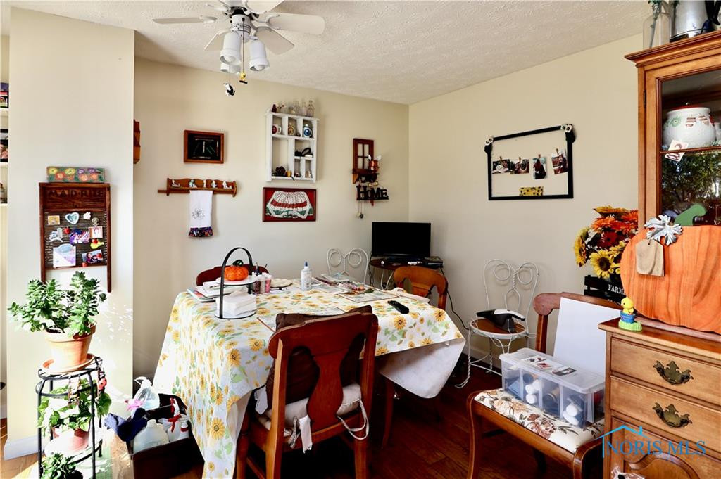 5454 Brook Point Road