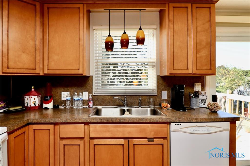 5454 Brook Point Road