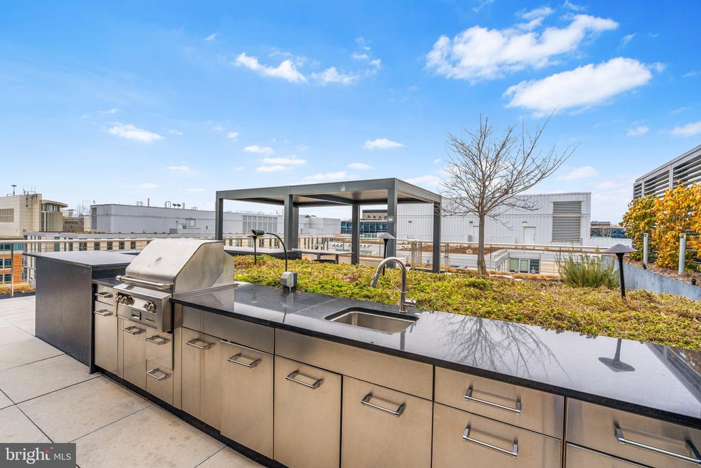 925 H St NW #503