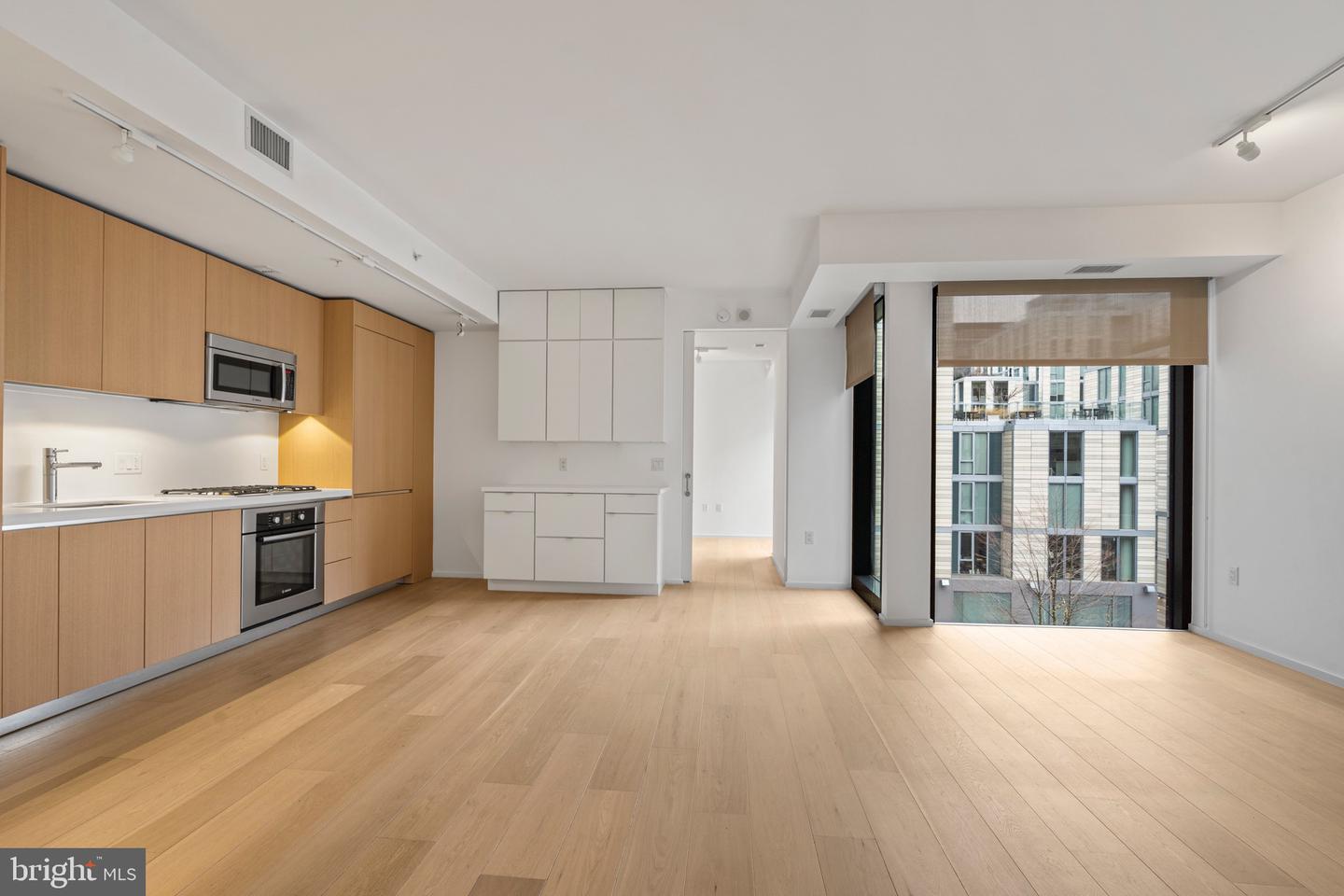 925 H St NW #503