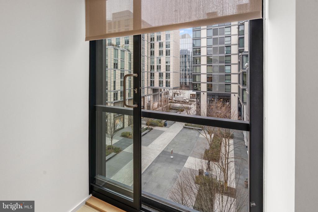 925 H St NW #503