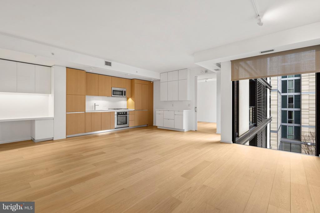 925 H St NW #503