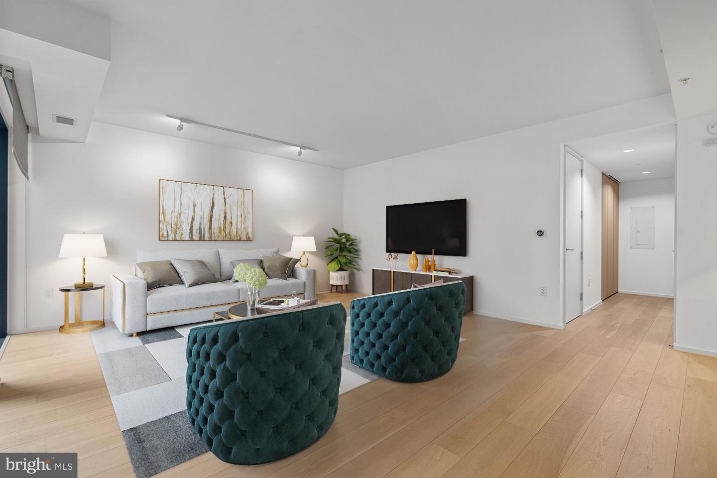 925 H St NW #503