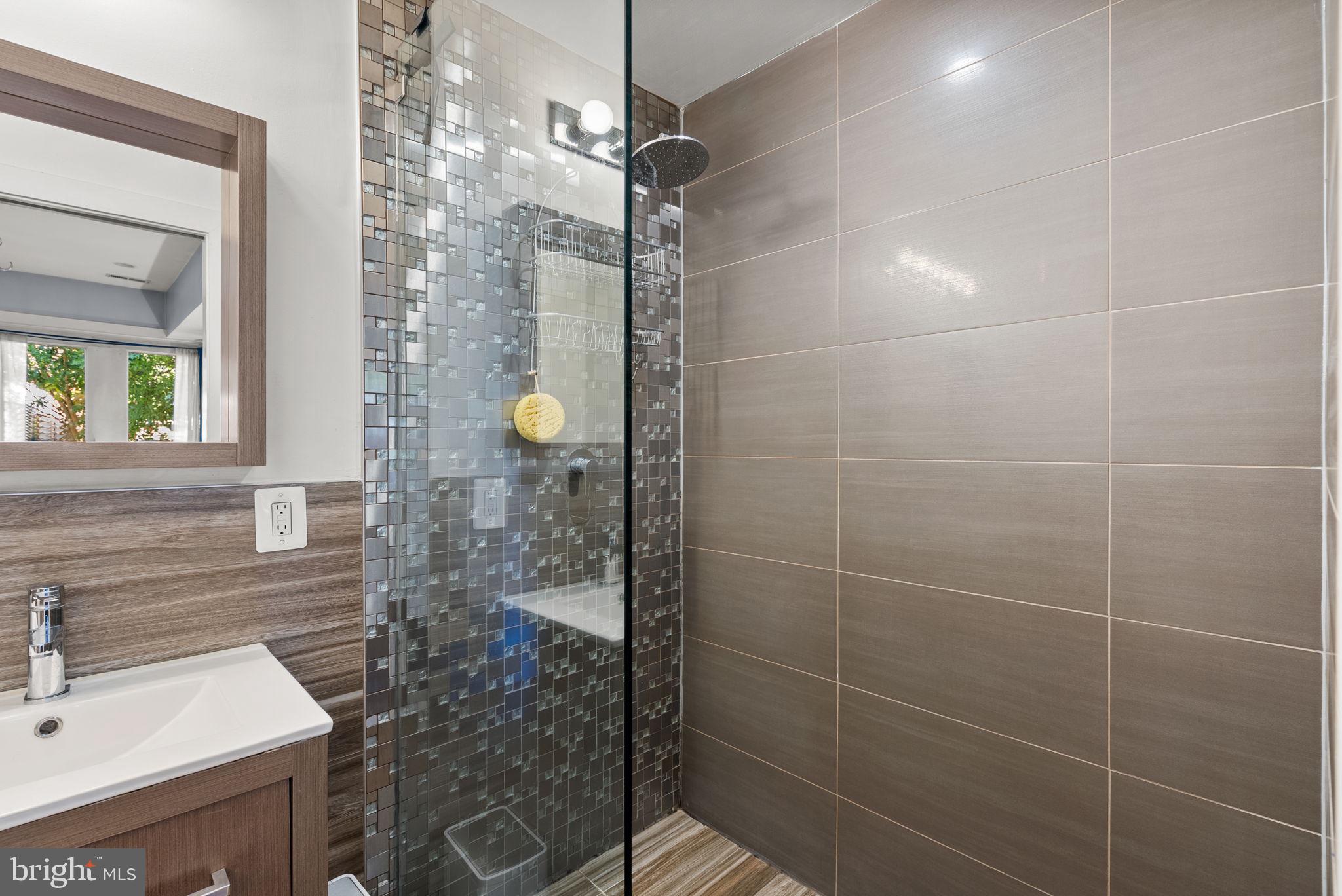 747 MORTON STREET NW 1