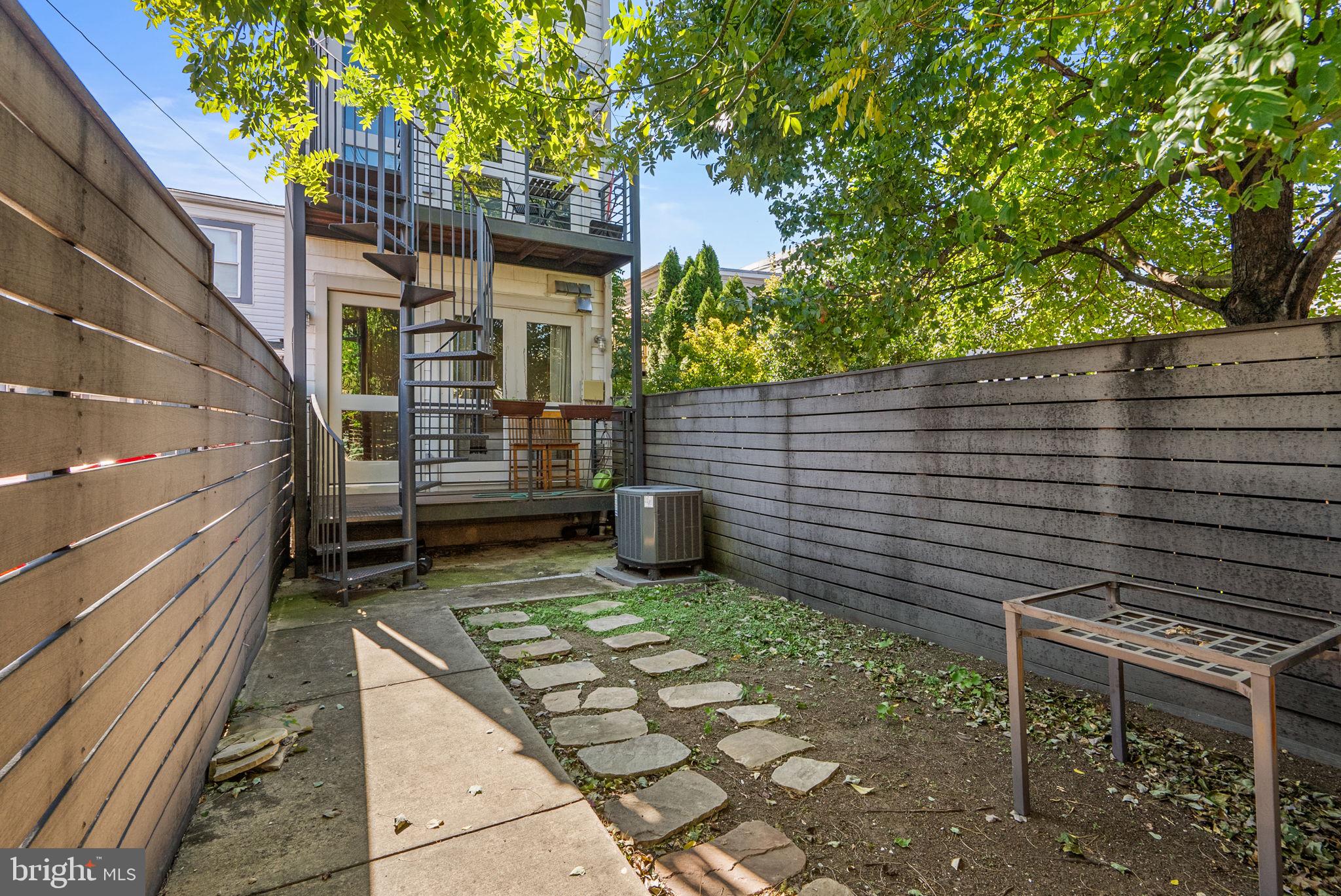 747 MORTON STREET NW 1