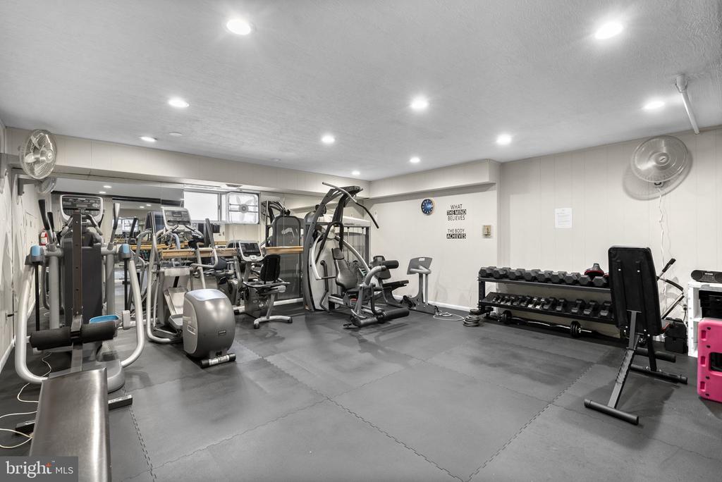 3900 TUNLAW ROAD NW 101