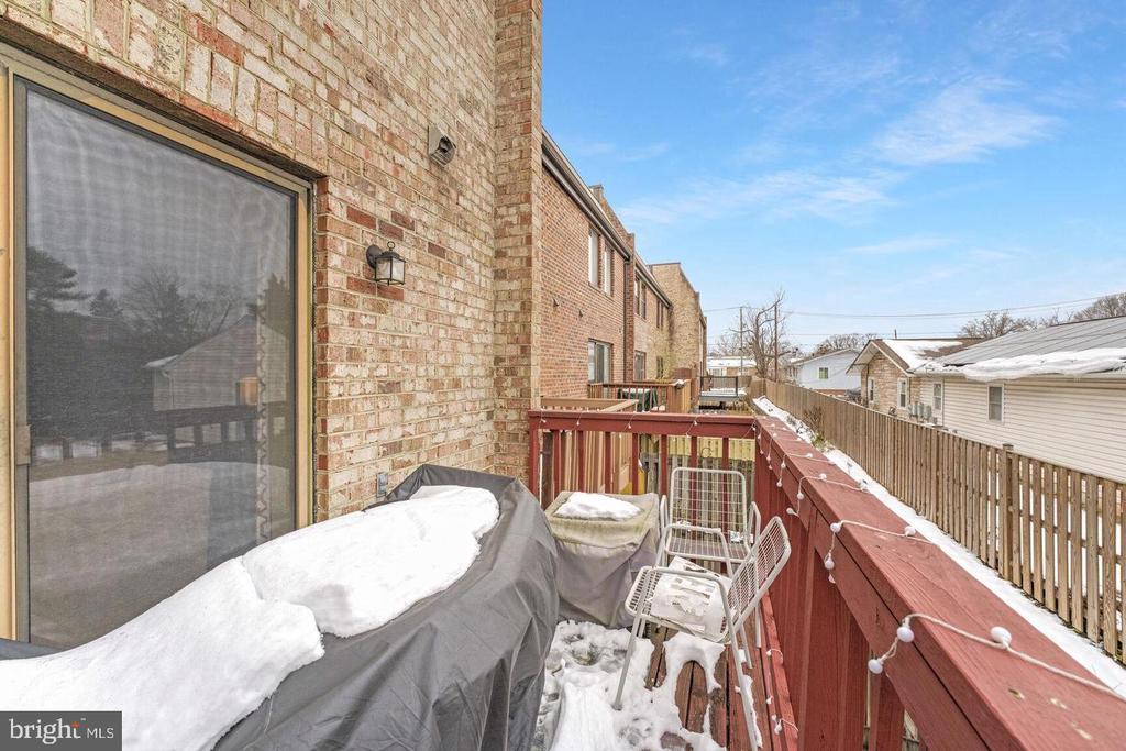 576 BRUMMEL COURT NW Unit: 576
